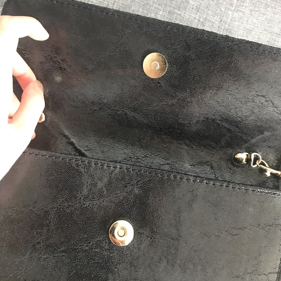 ✨Italian Leather Clutch with gold chain + Real fur - Picture 4 of 5